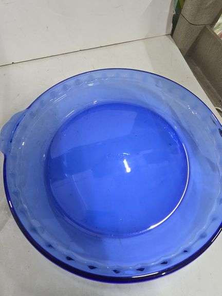 2 Pyrex Baking Dishes