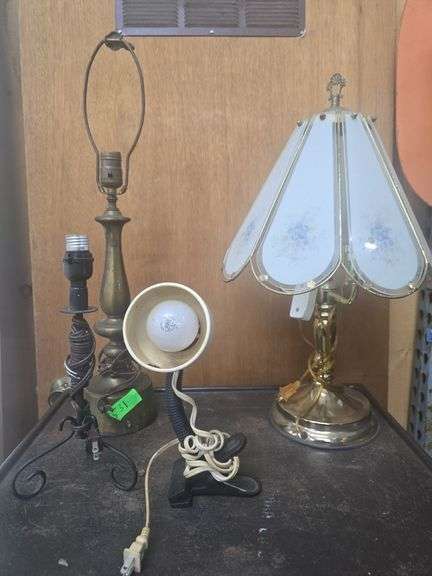 4 Vintage Lamps