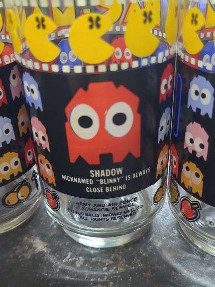 8 Pacman Glasses
