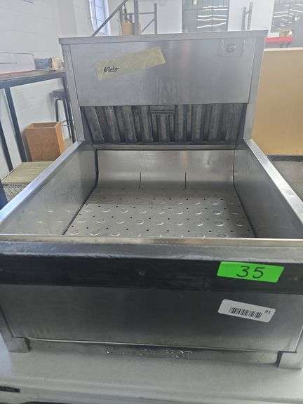 Fried Food Station With Filter System