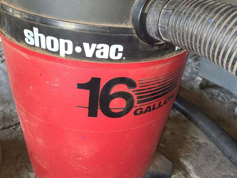 16 Gallon Shop Vac With Hose And Attachment