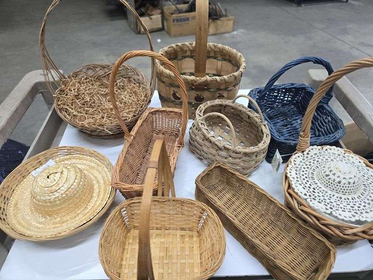 Collection of Various Rattan and Wicker Baskets. (Approx. 16)