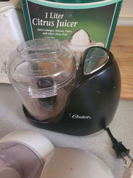 Hamilton Beach And Oster Mini Food Choppers