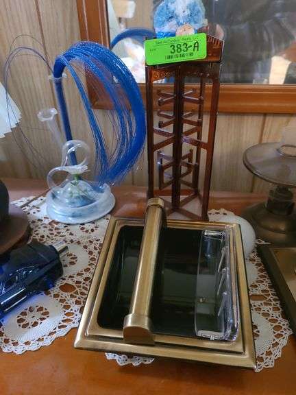 Desk Lamps And Decor