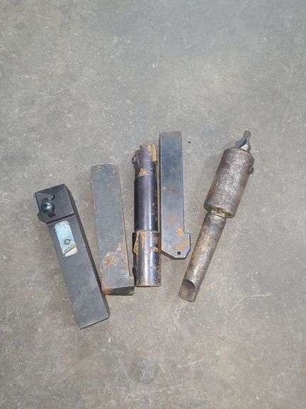 Tote Of Laithe Tools