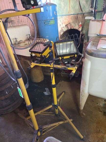 2 Sets Of Shop Lights