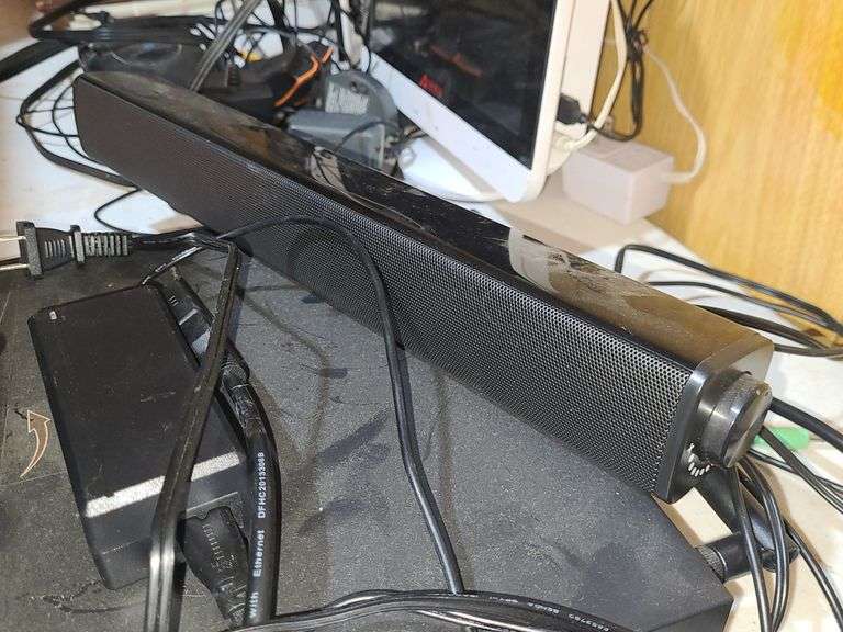 Crystal Vision Wireless HD NVR And Soundbar