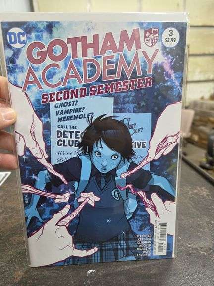 4 New Gotham Academy Comic Books