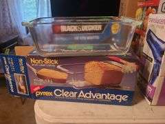 Pyrex Baking Dish With Box