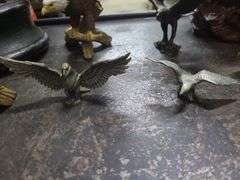 11 Eagle Figures
