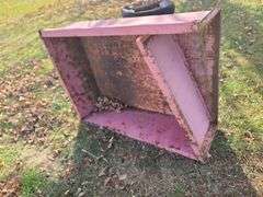 Metal Dumping Lawn Trailer, Needs Tires