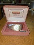 Vintage Dufonté By Lucien Piccard Quartz Watch.