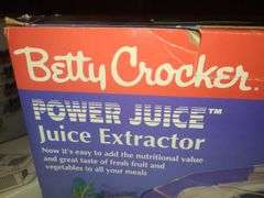 Betty Crocker Juice Extractor New In Box