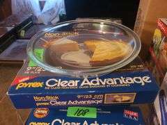 Pyrex Pie Dish And Box