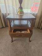 End Table And Lamp (Table Approx. 2ft Tall) (Lamp Approx 34")