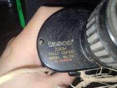 Tasco 6X-12X32 Binoculars With Case