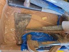 10 Hammers &1 Mallet & 2 Hatchets