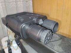 Night Vision Goggles With Case And Manual
