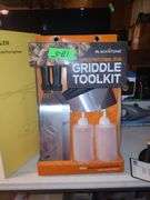 Blackstone Griddle Toolkit And Jim Beam Cast Iron Burger Press