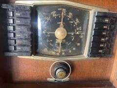 Tubed Zenith Record Player & Radio