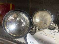 2 OFF ROAD LIGHTS