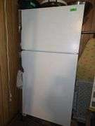 Montgomery Ward Refrigerator/ Freezer (Works)