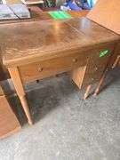 Sewing Table (No Sewing Machine)