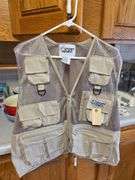 Sports Fisher Fishing Vest Size L/XL
