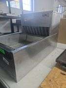 Fried Food Station With Filter System