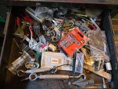 Craftsman Tool Chest & Contents Inside