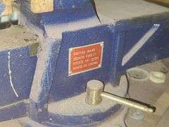5" Vise (Needs Removal)