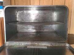 Vintage Metal Beauty Box