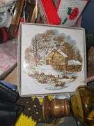 Tote of Assorted Decor