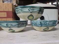 2 Longaberger Baskets, 3 Bowls