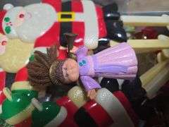 Assorted Holiday Decor