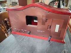 Musical Mantle Clock, No Batteries, Untested