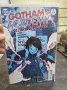 4 New Gotham Academy Comic Books