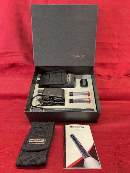 NexTorch Flashlight Model RT7 w/Charger in Box-Black
