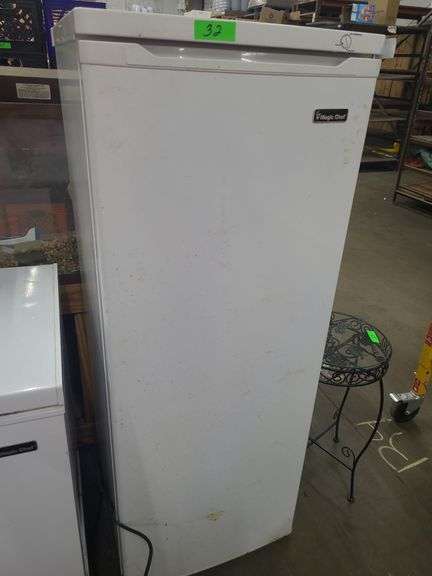 Magic Chef Standing Freezer