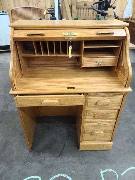 Small Winners Only Oak Rolltop Desk, Has Key For Rolltop, No Key for File Drawer, Approx. 23x46x36
