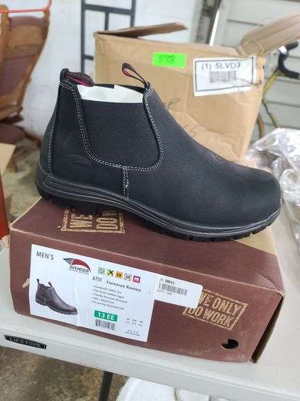 NIB: Avenger Work Boots, Size 13