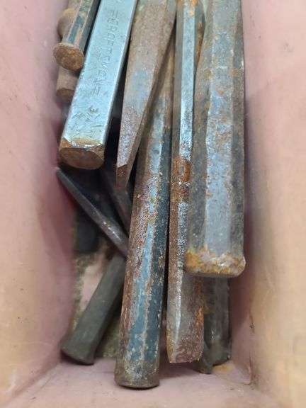 Bin of Chisels