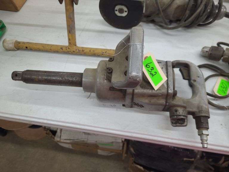 Pneumatic 1" Drive Impact Gun