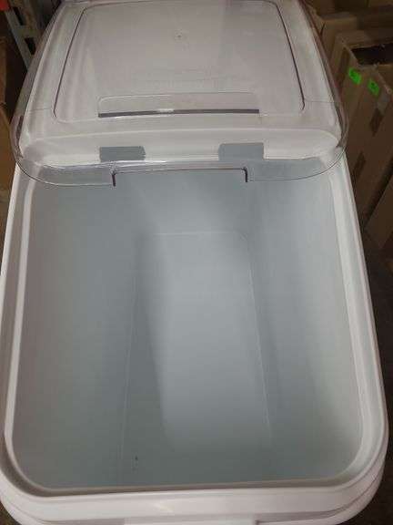 Rubbermaid Ingredients Bin