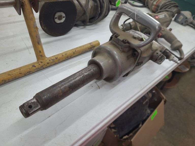 Pneumatic 1" Drive Impact Gun