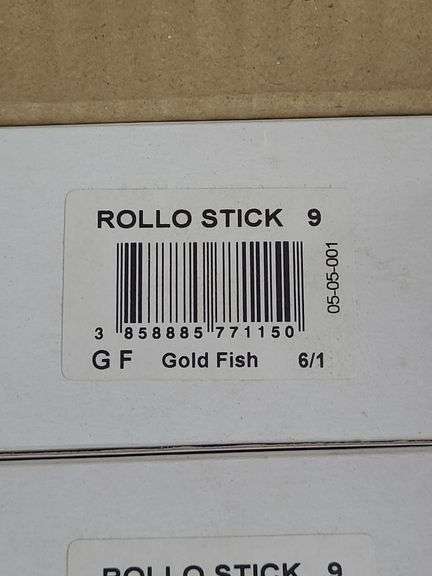Approx. 120 Gold Fish Rollo Stick Lures
