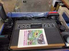 Vintage Atari Video Computer System in Storage Case With Controllers ...