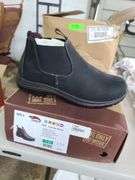 NIB: Avenger Work Boots, Size 13