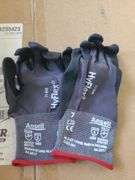 Box of Size 7 Hyflex Ansell Gloves