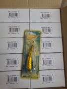 Approx. 120 Gold Fish Rollo Stick Lures